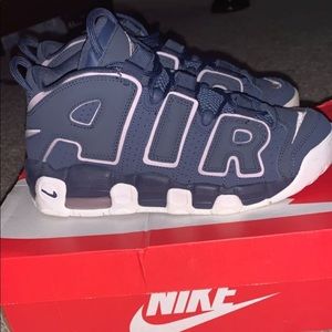 Nike air uptempo